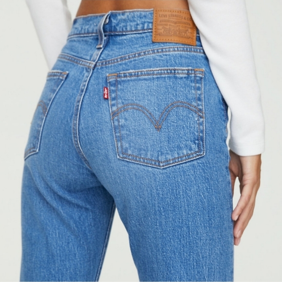 Levi's sz. 31 wedgie jeans distressed busted knee free people 22861-0059 FP - Picture 6 of 17